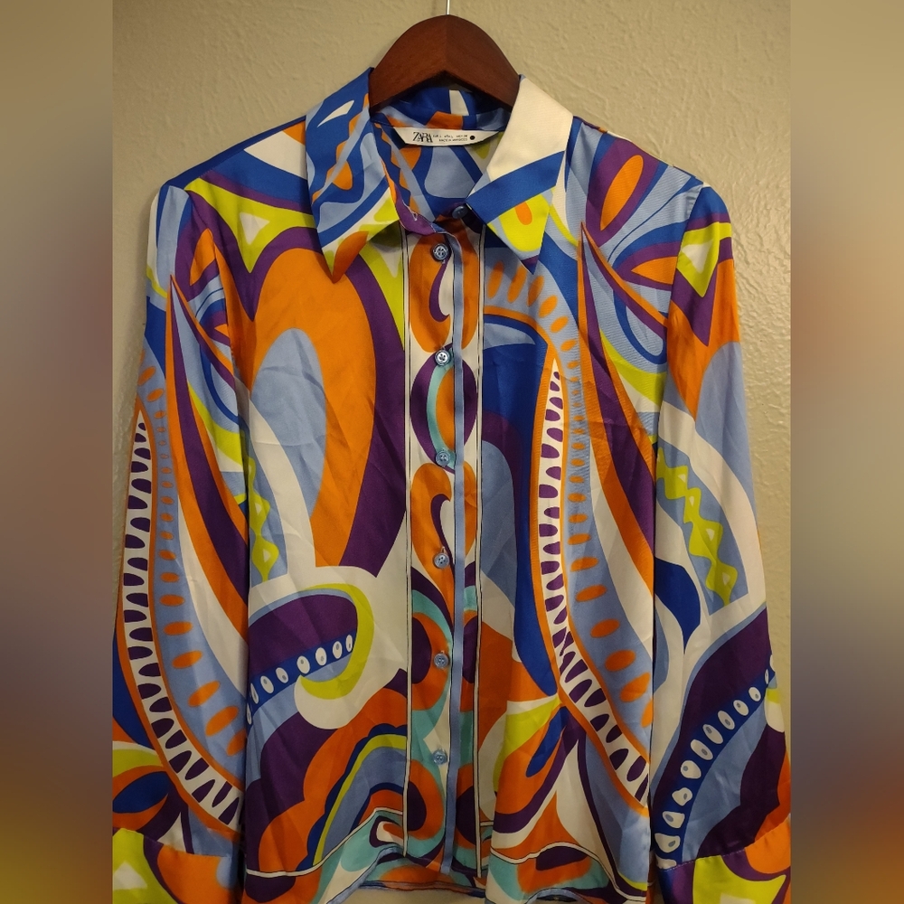 ***SOLD 2/8/25***Zara Retro Swirl Print Button Down Shirt Size Large - Picture 4 of 14